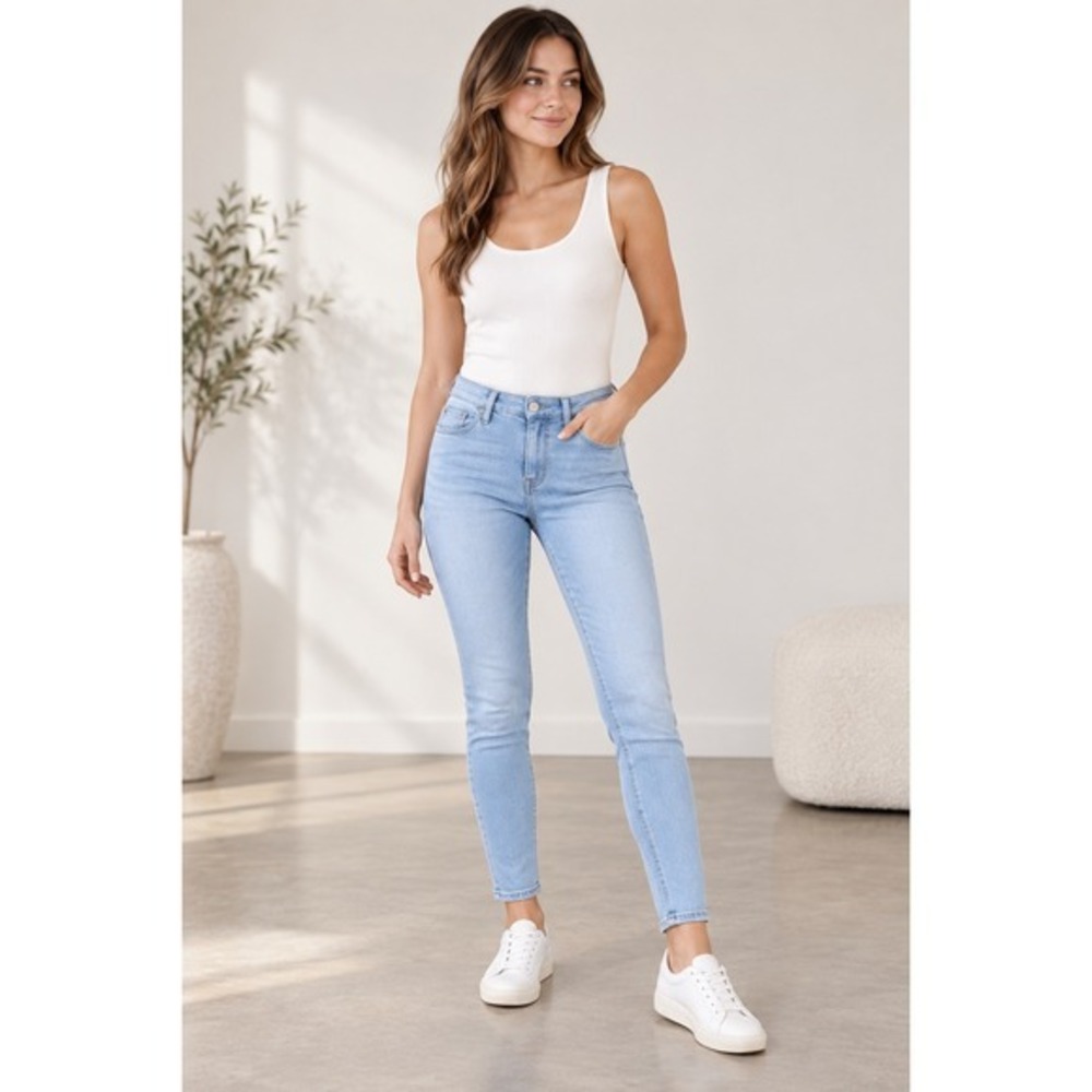 **Hudson Natalie Mid\-Rise Ankle Super Skinny Jeans Size 25 NWT**